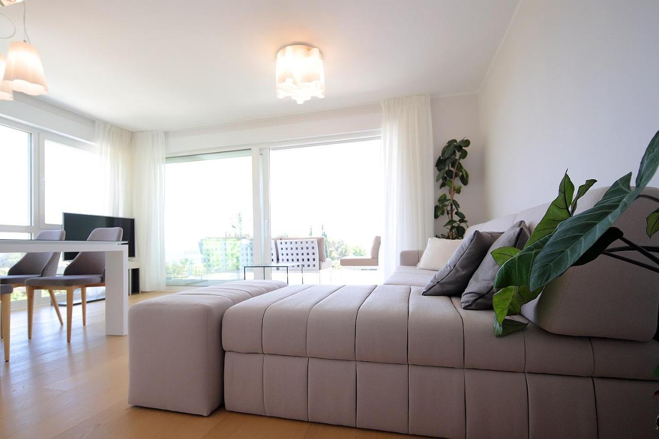 New Apartment With Swimming Pool Near The Beach Icici Bagian luar foto